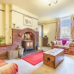 Wychwood Whitby